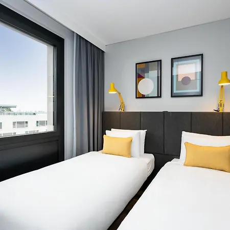 Staycity Frankfurt Airport Aparthotel 4*