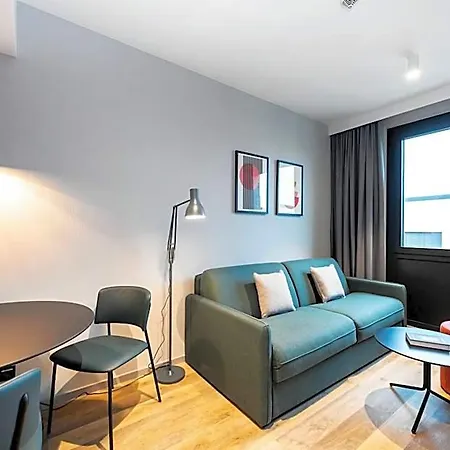 Staycity Frankfurt Airport 4* 프랑크푸르트