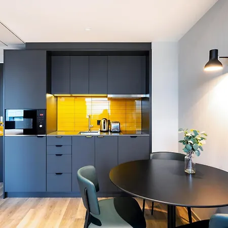 Staycity Frankfurt Airport Отель Франкфурт-на-Майне