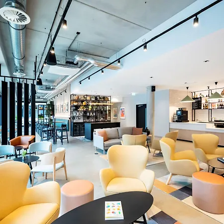 Staycity Frankfurt Airport 4* Франкфурт-на-Майне