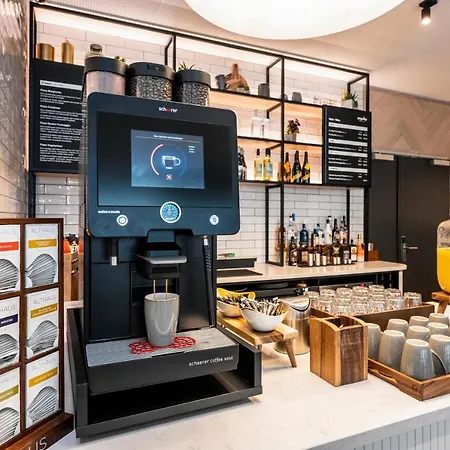 Staycity Frankfurt Airport Ξενοδοχείο με διαμερίσματα 4*