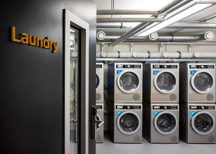 Staycity Frankfurt Airport 4* Франкфурт-на-Майне