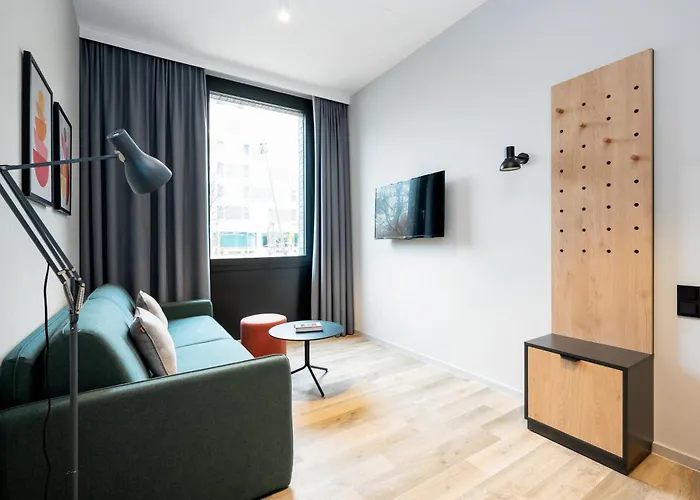 Staycity Frankfurt Airport Франкфурт-на-Майне