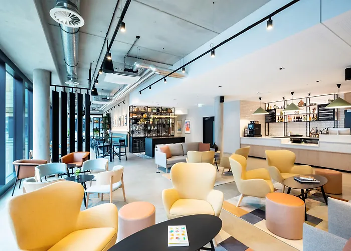 Staycity Frankfurt Airport 4* Франкфурт-на-Майне